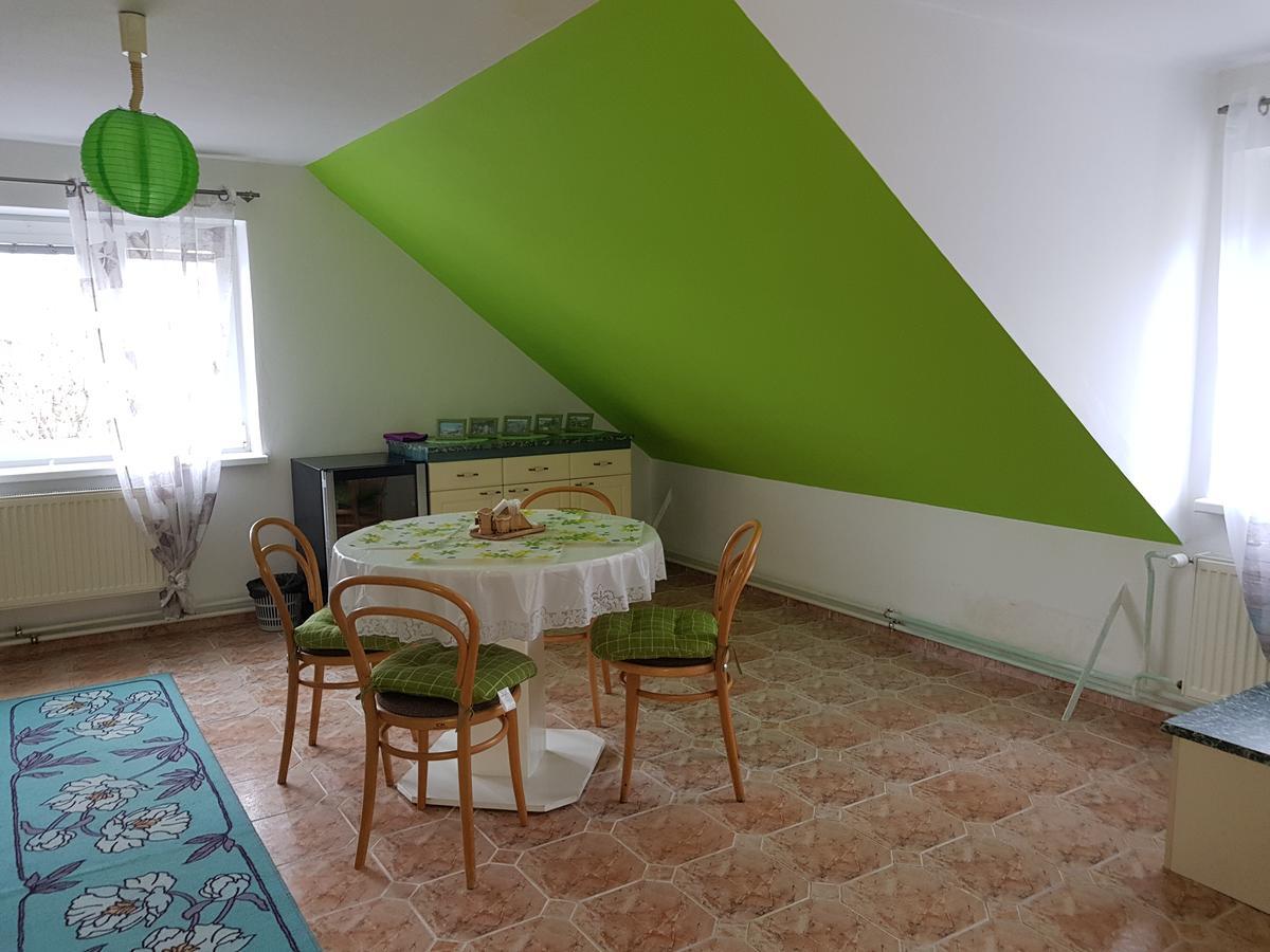 Restaurace U Marty Dubi (Usti nad Labem) Bagian luar foto
